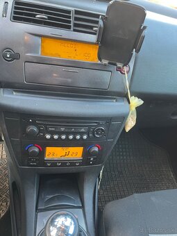 Predám Citroën C4 - 7