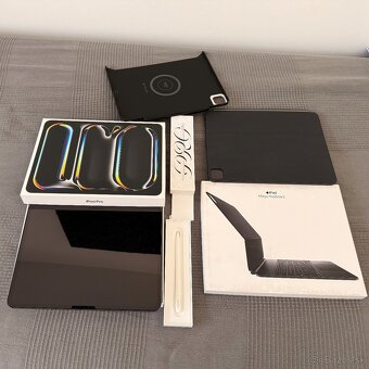iPad Pro 13" 256 GB Cellular M4 Vesmírne čierny 2024 - 7