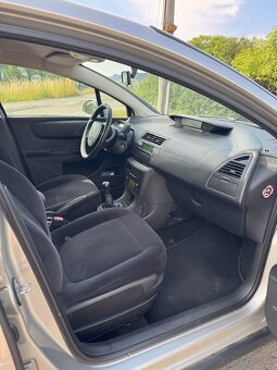 Citroen C4 2009 sedan - 7