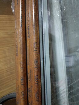 Predám balkónové dvere so zárubňou - 7