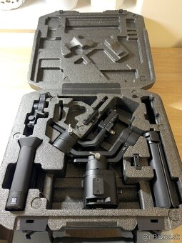 Fujifilm X-T3 + veľa príslušenstva - 7