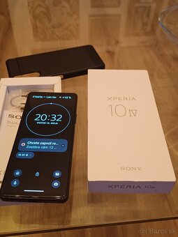 Predám krásný a plne funkčný Sony Xperia 10 IV. - 7
