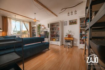 PRIESTRANNÝ 4-IZBOVÝ BYT – BÁNOVCE NAD BEBRAVOU - 7