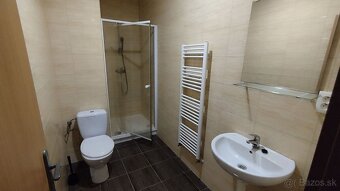 Investičná príležitosť – kompletne zrekonštruovaná ubytovňa  - 7