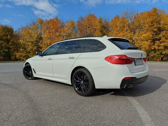 BMW Rad 5 Touring 540i xDrive G31 (340k) - M Paket, Adaptive - 7