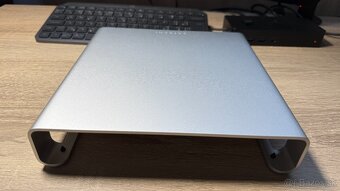 Satechi Aluminum Monitor Stand Hub for iMac – Silver - 7