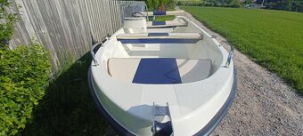 Motorová loď, čln Any 430 - 7