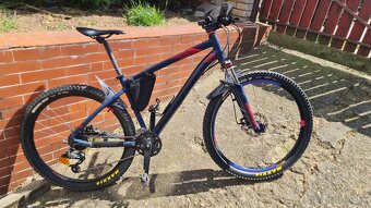 Predám dámsky horsky bicykel M - 7