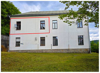 BYT S HISTORICKÝM NÁDYCHOM / 76 m2 / GARÁŽ / VLASTNÝ DVOR - 7