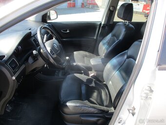 SSANGYONG KORANDO D20T Executive AWD bez koroze 2011 - 7