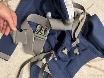 Ergonomický nosič Ergobaby Embrace Soft Navy - 7