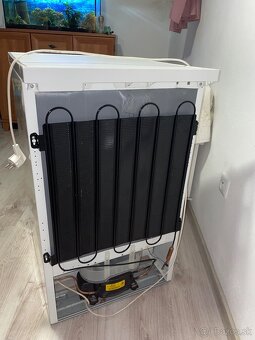 Malá chladnička Gorenje – plne funkčná - 7