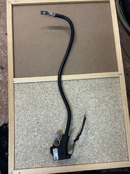 BMW 7 F01 NÁHRADNÉ DIELY - 7