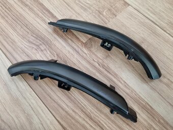 --Dynamicke LED smerovky spatnych zrkadiel - 7