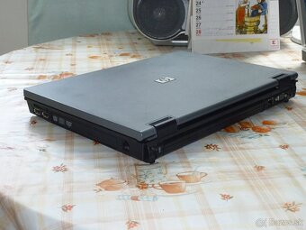 Predám retro notebook HP Compaq 6510b s Windows XP - 7