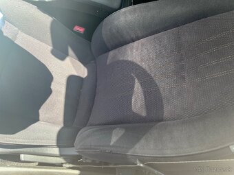 Rozpredám alfa romeo 159sw 2009 - 7