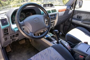 Toyota Land Cruiser. - 7