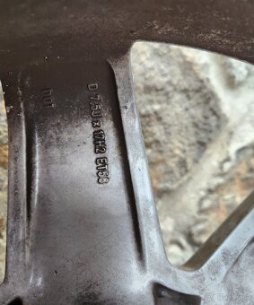 5x 112 R17 235 65 R17 - 7