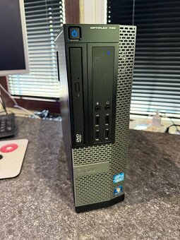 Počítač Dell OptiPlex 790 i3-2120  LINUX MX  4GB 250HDD - 7