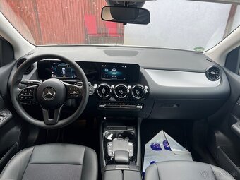 Mercedes Benz B180 - 7