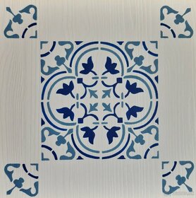 Ručne maľovaný štokrlík - modrobiely - 7