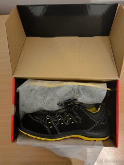 Рracovná obuv Footwear - 7