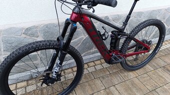 Elektrobicykel Trek Rail 7 625WH, veľkosť M, FOX 36 - 7