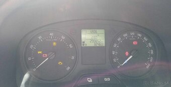 Škoda Fabia 1,2i 44kw kód motora CHFA - 7