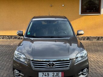 Toyota RAV4 - 7