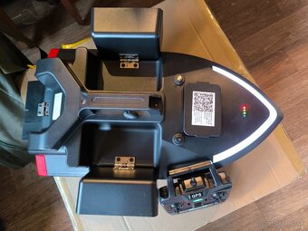GPS Zavážacia loďka na ryby 12.000mAh - 7
