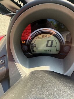 Yamaha Nmax 125 - 7