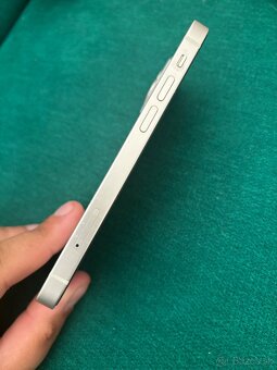 Predám IPhone 13 mini Starlight 128gb 85% bat - 7