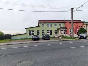 HOLÍČ: NA PRENÁJOM KANCELÁRIE V POLYFUNKČNEJ BUDOVE - 7