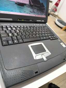 Acer TravelMate 230 - 7