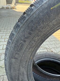 21. Zimne pneu nokian 175/65 R15 84 T 2018 - 7