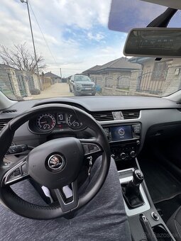 Škoda Octavia 1.6 TDI 116k Ambition - 7