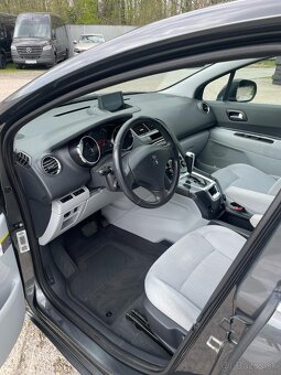Peugeot 5008 - 7