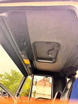 Iveco Crusor 340 - 7