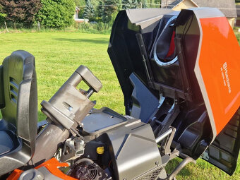 Zahradní traktor, rider HUSQVARNA RIDER RC 320Ts AWD - 7