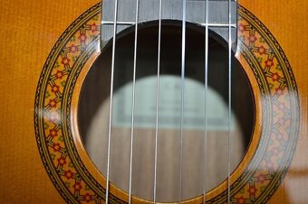 predam - gitara Yamaha C40 - 7