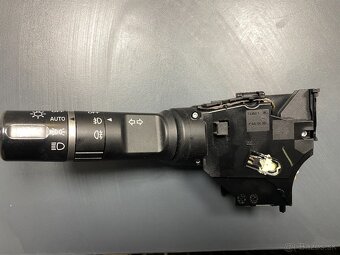 Rozpredam na diely Mazda 2 2007-2014 - 7