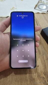 Samsung Galaxy Z flip 5 - 7