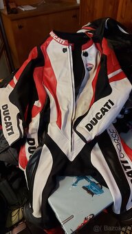 Moto kožená kombinéza Ducati, perforovaná - 7