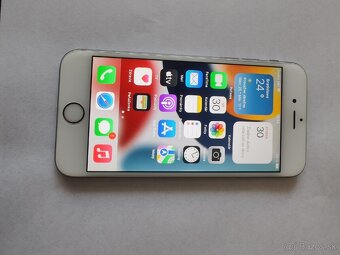 iPhone 6S 64GB - 7