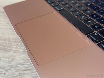 💻 Na predaj: MacBook Air M1 – 16 GB RAM / 256 GB – Rose Gol - 7