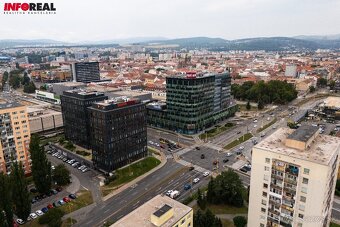 Novostavba Garzónka, širšie centrum. Zariadený. - 7