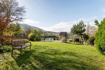 TUreality ponúka na predaj chalupu s veľkým pozemkom v... - 7