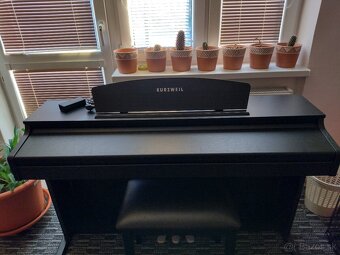 Elektronické piano KURZWEIL - 7