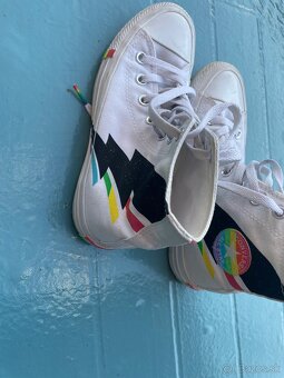 Dámske topánky 39 a converse 36,5 - 7