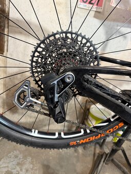 Predám top HORAK GIANT veľkosť S - 7